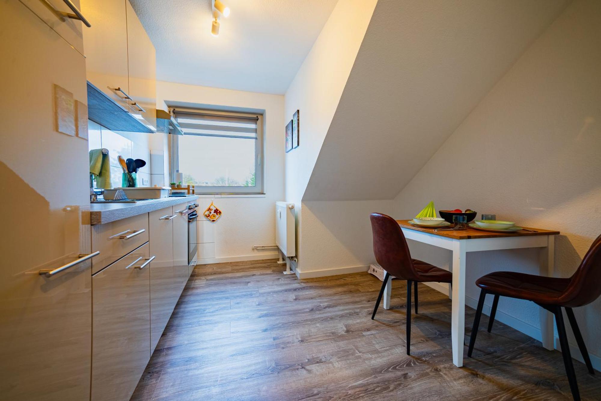 Zentrale Wohlfuehlwohnung - Ideal Fuer Ihren Urlaub Oder Die Geschaeftsreise Magdeburg Exterior foto