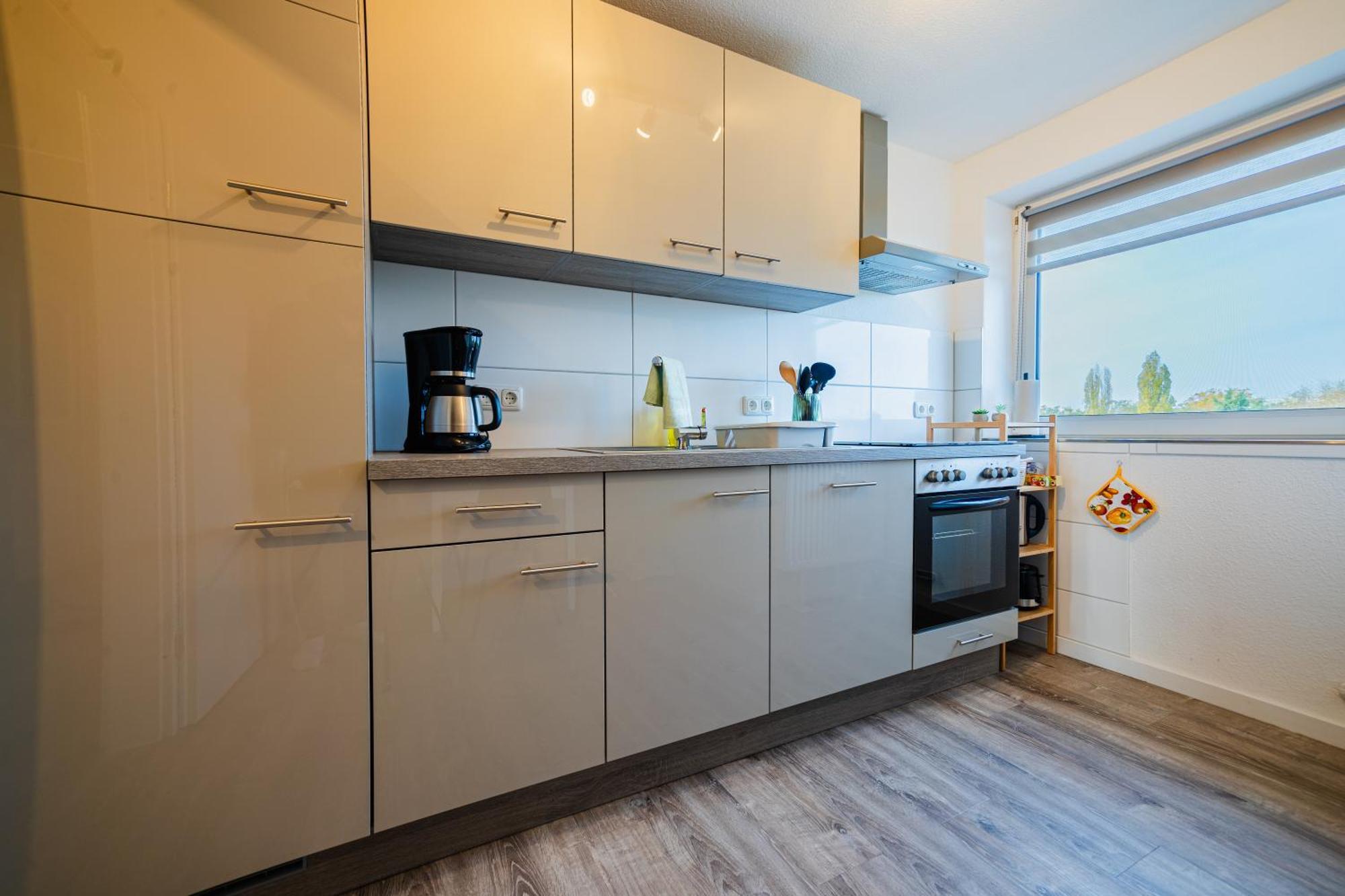 Zentrale Wohlfuehlwohnung - Ideal Fuer Ihren Urlaub Oder Die Geschaeftsreise Magdeburg Exterior foto