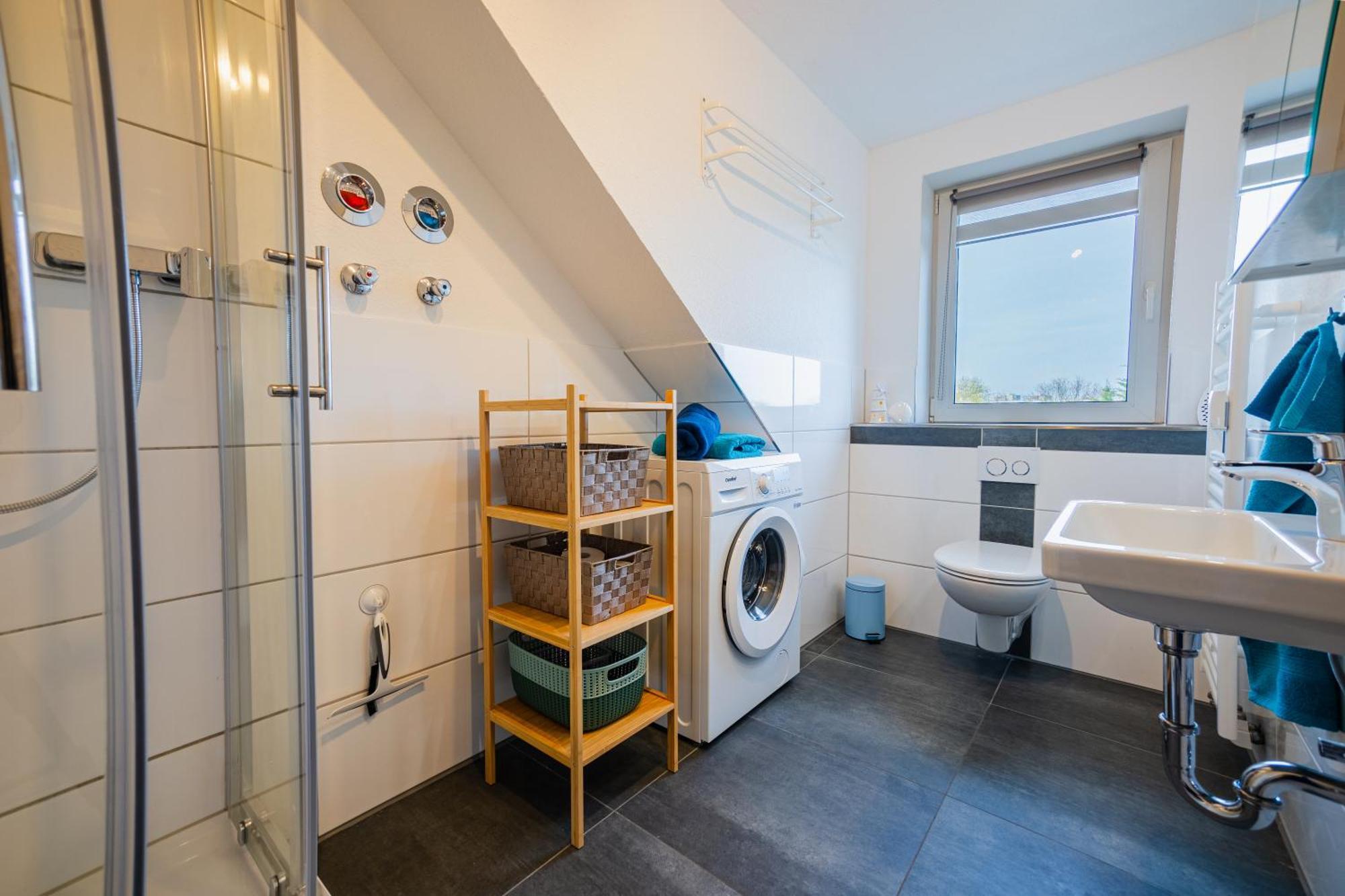 Zentrale Wohlfuehlwohnung - Ideal Fuer Ihren Urlaub Oder Die Geschaeftsreise Magdeburg Exterior foto